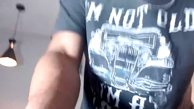 Snapshot of Xfire_boy69 chatting on 22, 11, 2025 Xfire boy69 online show from 22, 11, 2025