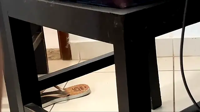 Snapshot of Charlotteecd69 chatting on 8, 9, 2025 Charlotteecd69 online show from 8, 9, 2025