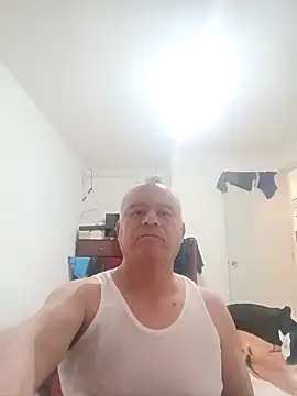 Snapshot of cuntico chatting on 21, 11, 2025 cuntico online show from 21, 11, 2025