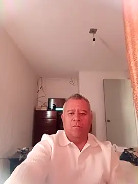 Snapshot of cuntico chatting on 28, 11, 2025 cuntico online show from 28, 11, 2025