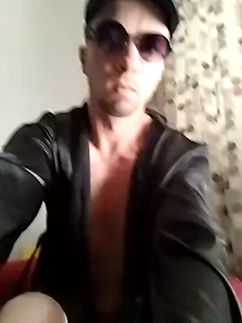 Snapshot of hornny_boy35 chatting on 21, 9, 2025 hornny boy35 online show from 21, 9, 2025