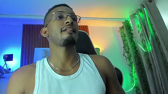 Darwin mayo online show from 13, 3, 2026