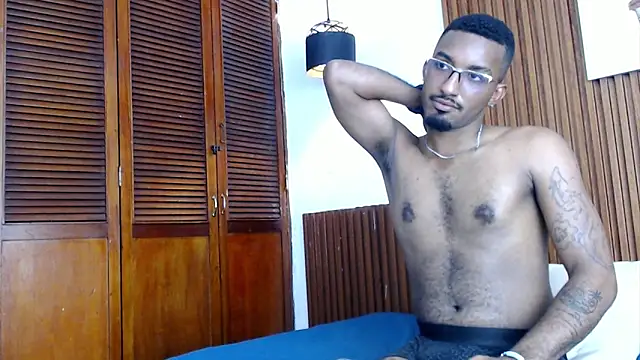 Snapshot of Darwin_mayo chatting on 13, 5, 2026 Darwin mayo online show from 13, 5, 2026