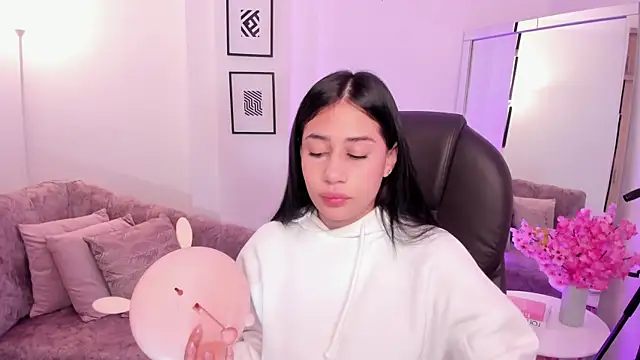 Snapshot of miranda_crawfor chatting on 6, 11, 2025 miranda crawfor online show from 6, 11, 2025