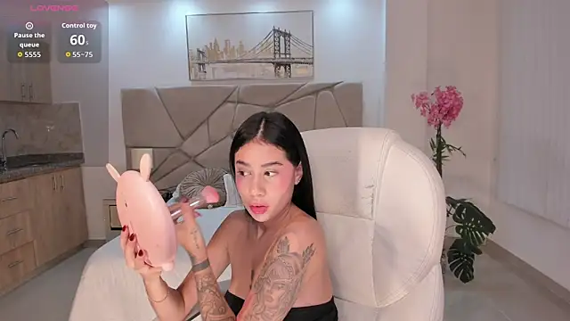 Snapshot of miranda_crawfor chatting on 19, 12, 2025 miranda crawfor online show from 19, 12, 2025