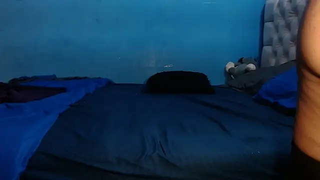 SamiBoobsxx online show from 10, 2, 2026