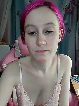 Snapshot of Fuzzy_Unicorn chatting on 3, 11, 2025 Fuzzy Unicorn online show from 3, 11, 2025