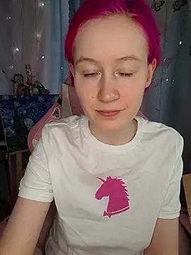 Fuzzy Unicorn online show from 13, 4, 2026