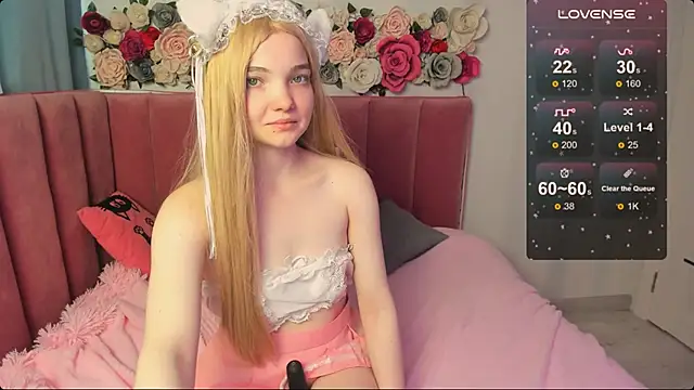 Snapshot of AnimeAlica18 chatting on 22, 10, 2025 AnimeAlica18 online show from 22, 10, 2025