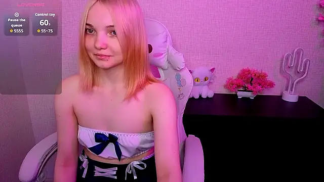 Snapshot of AnimeAlica18 chatting on 4, 2, 2026 AnimeAlica18 online show from 4, 2, 2026