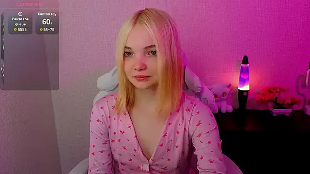 Snapshot of AnimeAlica18 chatting on 24, 2, 2026 AnimeAlica18 online show from 24, 2, 2026