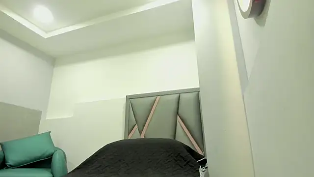 klariz09 online show from 15, 9, 2025