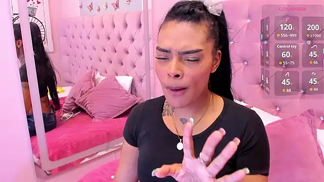 EmmaEbony  online show from 9, 3, 2026