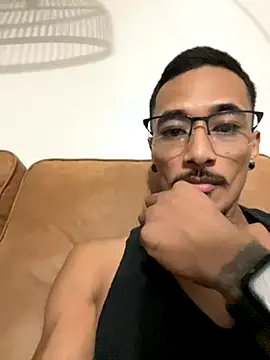 Snapshot of tanjir020 chatting on 23, 9, 2025 tanjir020 online show from 23, 9, 2025