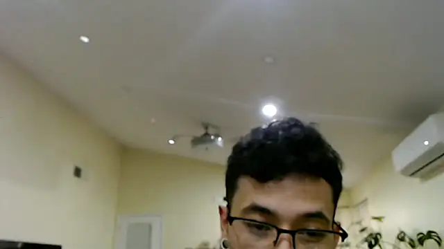 Snapshot of tanjir020 chatting on 2, 5, 2026 tanjir020 online show from 2, 5, 2026