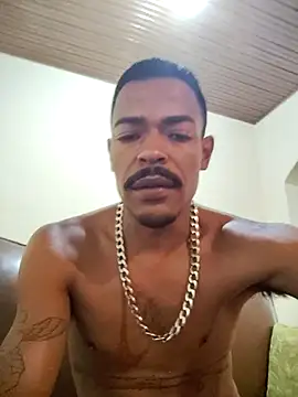 Snapshot of lacoste12 chatting on 27, 10, 2025 lacoste12 online show from 27, 10, 2025