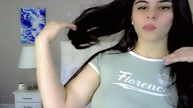 Snapshot of maddissonivanova chatting on 4, 10, 2025 maddissonivanova online show from 4, 10, 2025