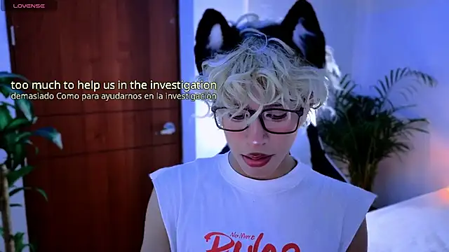 Snapshot of taichi_bluy chatting on 11, 10, 2025 taichi bluy online show from 11, 10, 2025