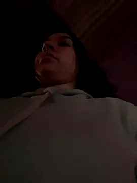 Snapshot of BELLAALEJA chatting on 21, 12, 2025 BELLAALEJA online show from 21, 12, 2025