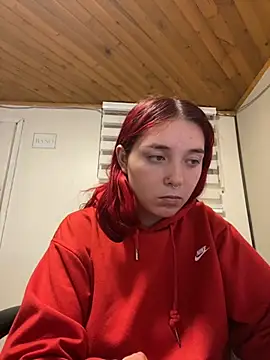 Snapshot of Karen18_boobs chatting on 24, 9, 2025 Karen18 boobs online show from 24, 9, 2025