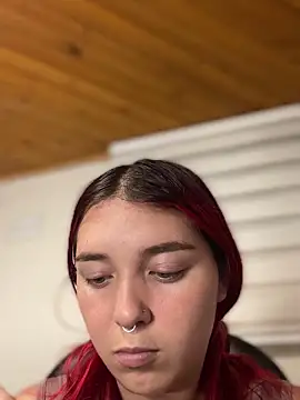 Snapshot of Karen18_boobs chatting on 12, 11, 2025 Karen18 boobs online show from 12, 11, 2025