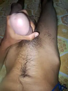 Snapshot of loveblzz chatting on 23, 10, 2025 loveblzz online show from 23, 10, 2025