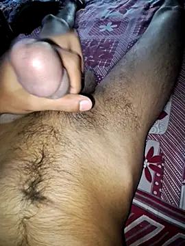 Snapshot of loveblzz chatting on 19, 11, 2025 loveblzz online show from 19, 11, 2025