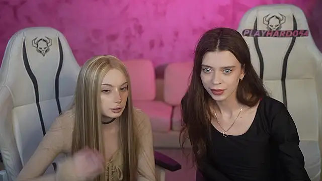 Regina Sweet054 online show from 12, 3, 2026