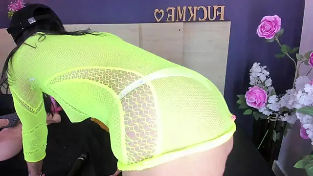 Amalia Bigass online show from 23, 12, 2025