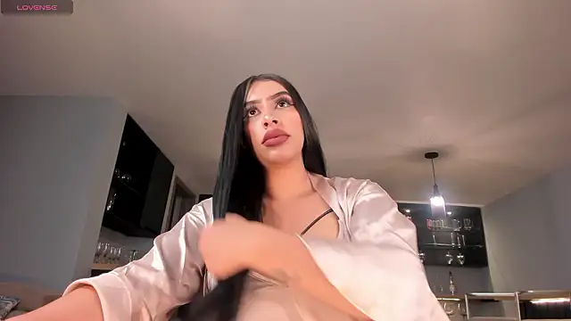 Snapshot of LeahLombardi_ chatting on 19, 3, 2026 LeahLombardi online show from 19, 3, 2026