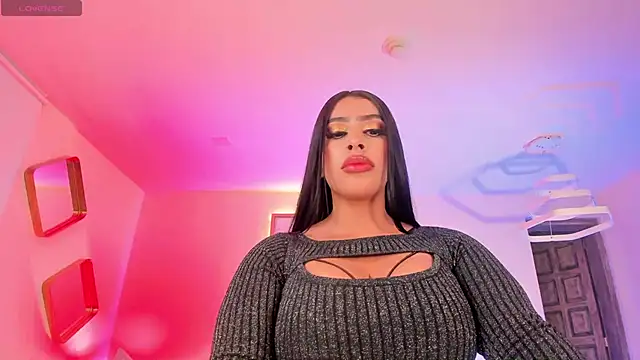 Snapshot of LeahLombardi_ chatting on 10, 4, 2026 LeahLombardi online show from 10, 4, 2026