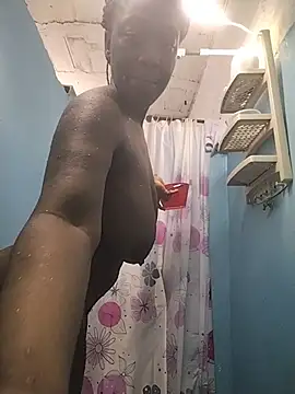 Snapshot of ebony-aston_eilin chatting on 17, 2, 2026 ebony-aston eilin online show from 17, 2, 2026