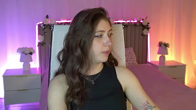 Snapshot of Mary_Miiller chatting on 1, 4, 2026 Mary Miiller online show from 1, 4, 2026