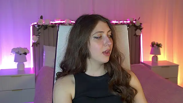 Snapshot of Mary_Miiller chatting on 1, 4, 2026 Mary Miiller online show from 1, 4, 2026