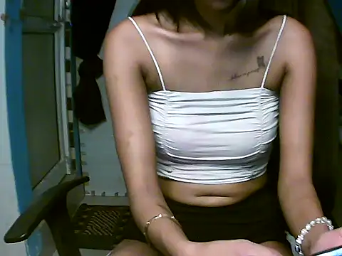 Snapshot of RENUKA_RAJPUT chatting on 31, 5, 2026 RENUKA RAJPUT online show from 31, 5, 2026