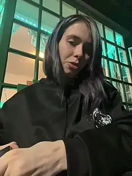 the holy t online show from 6, 4, 2026