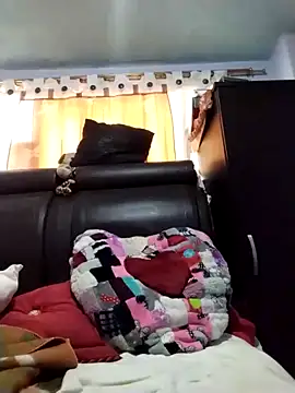 OliviaMorris1 online show from 23, 11, 2025