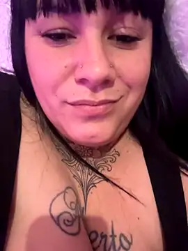 Snapshot of valen1891 chatting on 2, 11, 2025 valen1891 online show from 2, 11, 2025