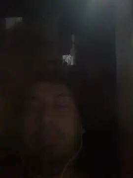 Snapshot of parque chatting on 15, 11, 2025 parque online show from 15, 11, 2025