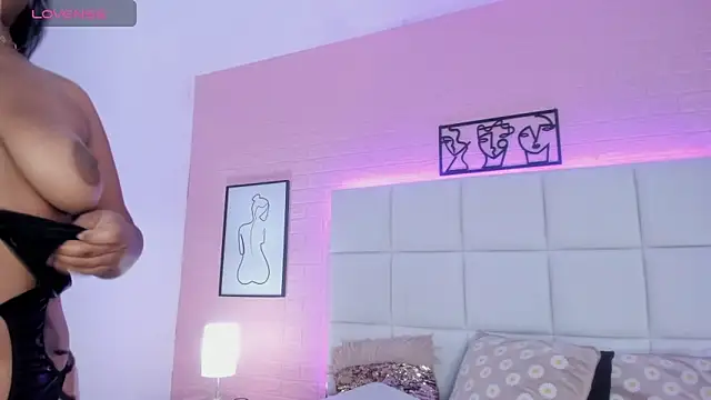 Snapshot of Meloddy_Parkerr_ chatting on 16, 4, 2026 Meloddy Parkerr online show from 16, 4, 2026