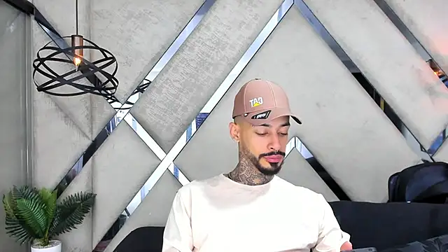 VinzenzRizzo online show from 22, 10, 2025