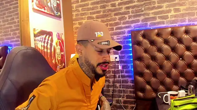 VinzenzRizzo online show from 30, 10, 2025