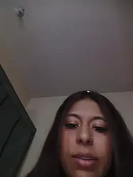 Snapshot of coonyhillss chatting on 4, 4, 2026 coonyhillss online show from 4, 4, 2026