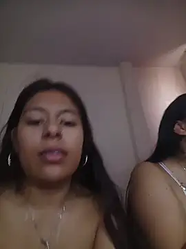 Snapshot of coonyhillss chatting on 16, 4, 2026 coonyhillss online show from 16, 4, 2026