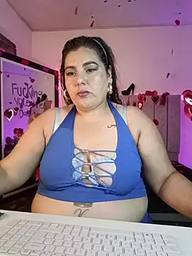 Snapshot of AndreaKinky chatting on 6, 2, 2026 AndreaKinky online show from 6, 2, 2026