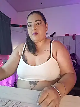 Snapshot of AndreaKinky chatting on 17, 2, 2026 AndreaKinky online show from 17, 2, 2026