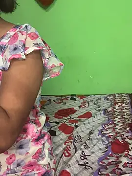 SEXY-SIMI-BHABI online show from 19, 9, 2025