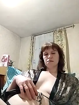 Flower2931 online show from 1, 3, 2026