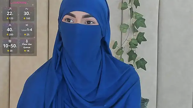  Zahiira  online show from 4, 10, 2025