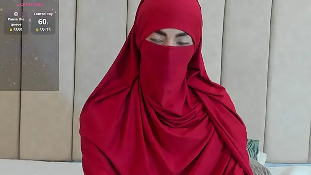  Zahiira  online show from 6, 11, 2025